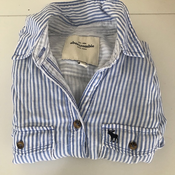 Abercrombie button up - Picture 2 of 3